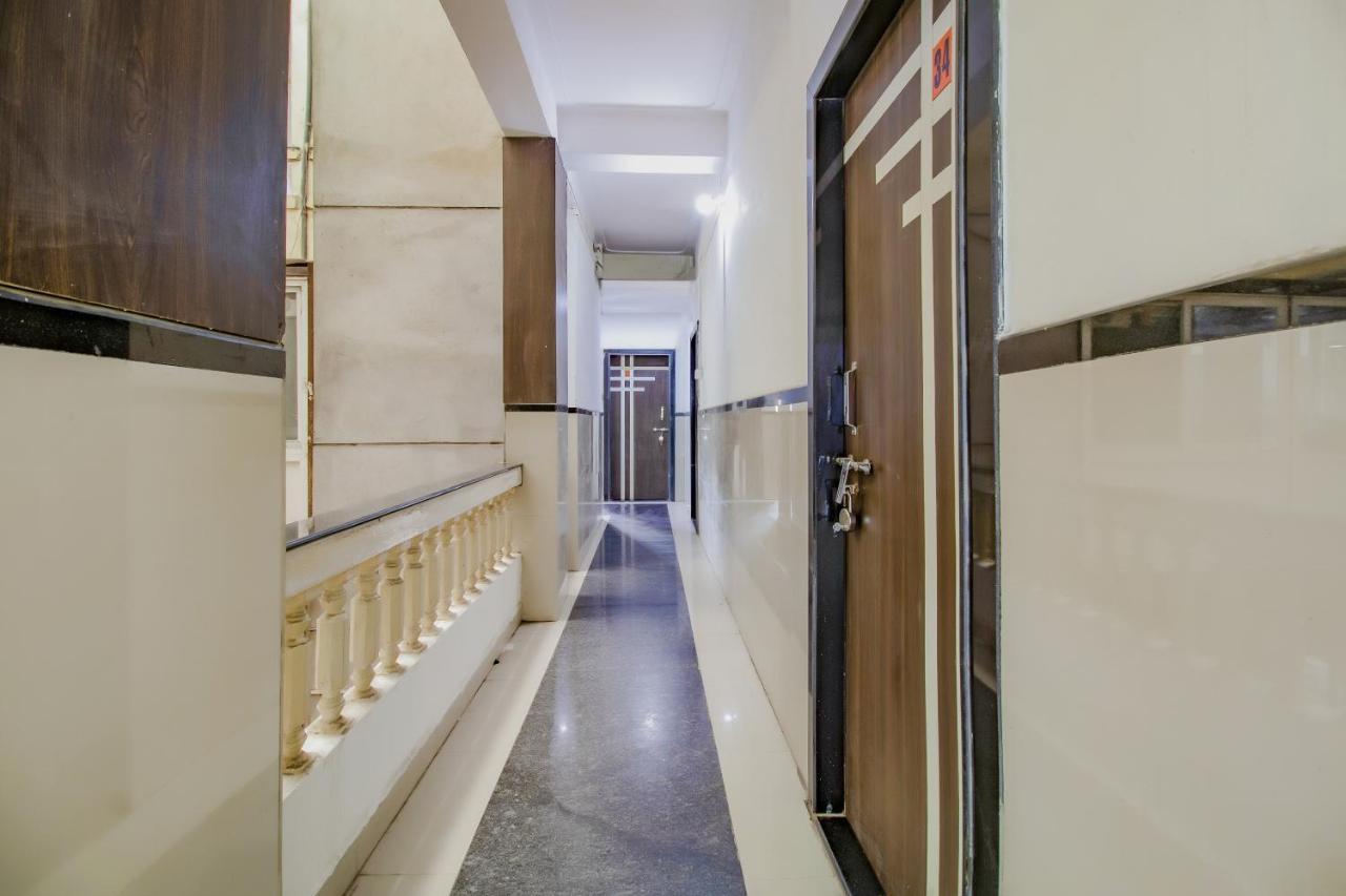 สปอต ออน 77312 อินทิราสาคร เอ็กเซกคิวทีฟ Hotel โกลฮาปูร์ ภายนอก รูปภาพ